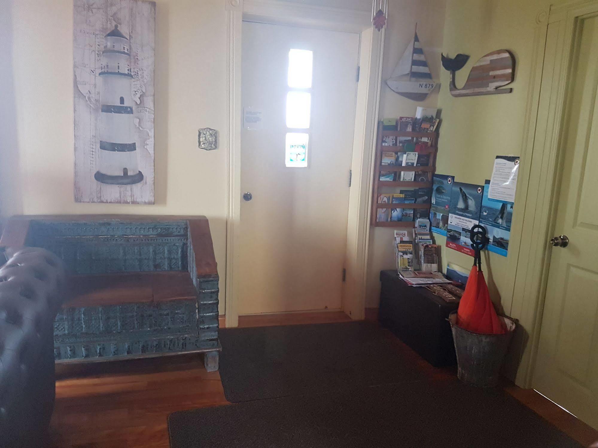 Gite Au Vieux Pommier Tadoussac Kültér fotó