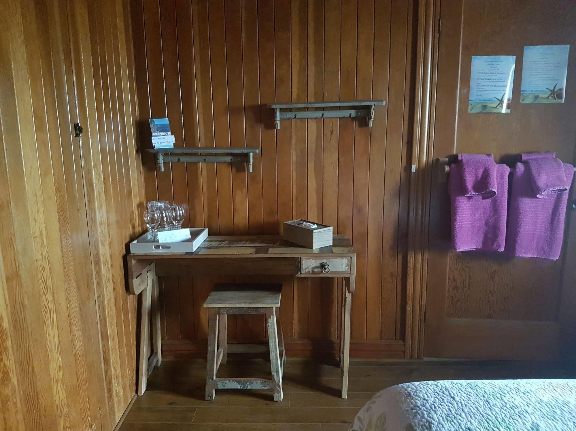 Gite Au Vieux Pommier Tadoussac Kültér fotó